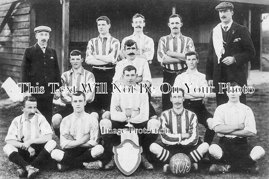 HA 5029 - Bishops Waltham Football Club team, Hampshire 1908-09