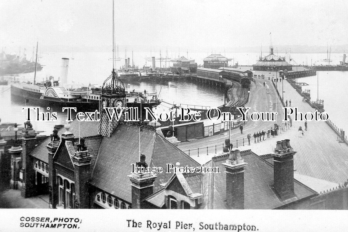 HA 5089 - The Royal Pier, Southampton, Hampshire c1905