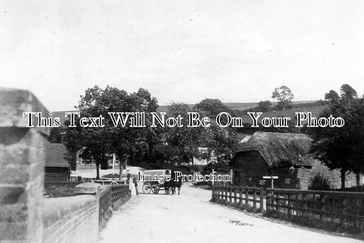 HA 517 - View From Railway Bridge, Stockbridge, Hampshire c1904