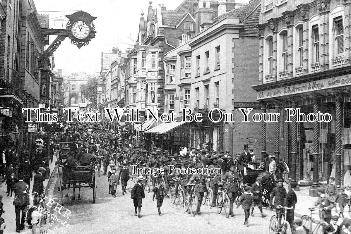 HA 5368 - Military In Winchester, Hampshire 1905