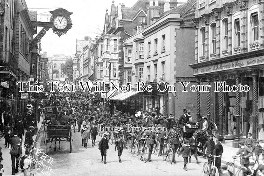 HA 5368 - Military In Winchester, Hampshire 1905