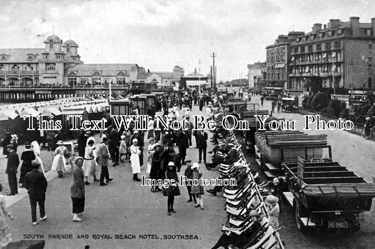 HA 559 - South Parade & Royal Beach Hotel, Southsea, Hampshire c1926