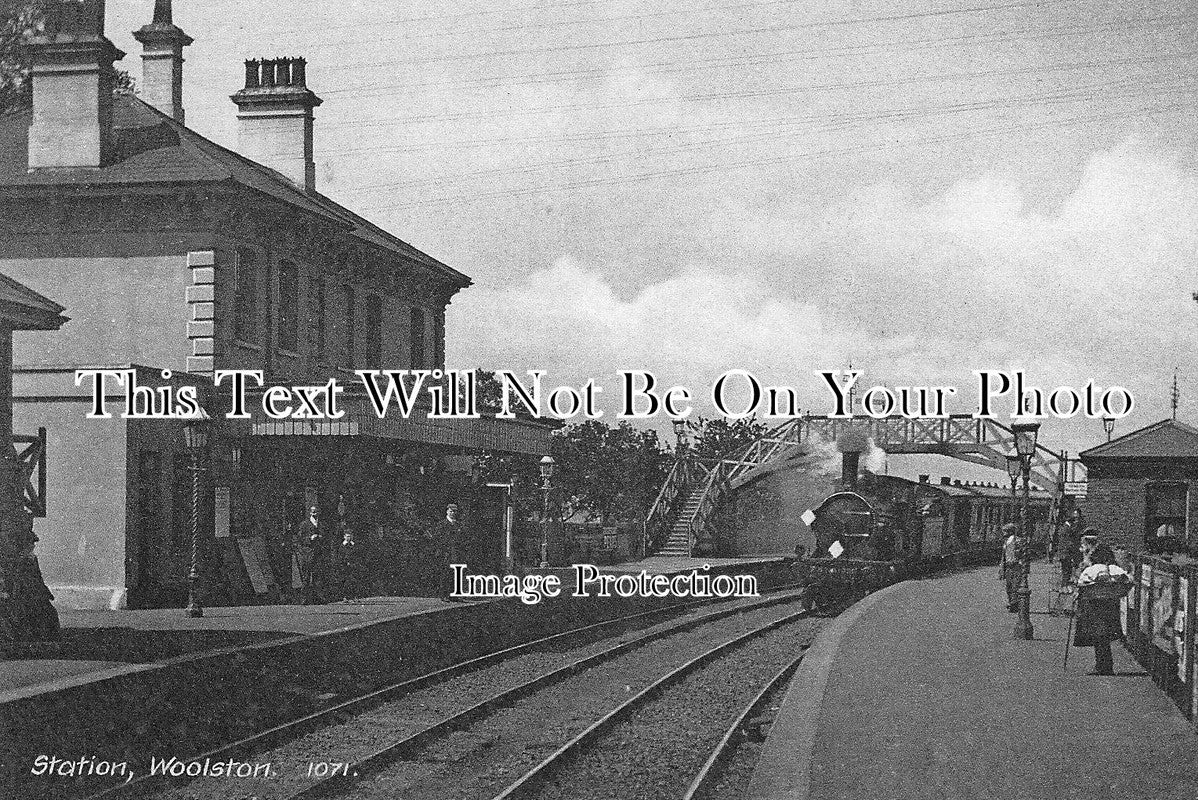 HA 64 - Woolston Railway Station, Hampshire