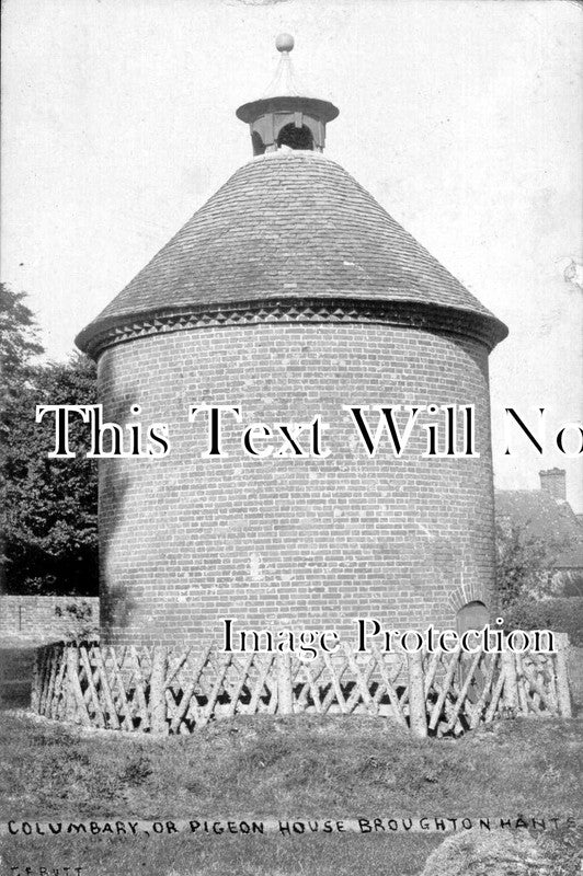 HA 665 - Columbary Or Pigeon House, Broughton, Hampshire