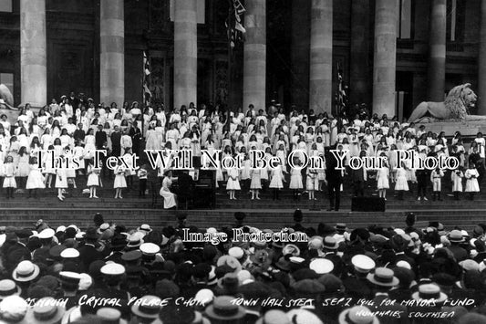 HA 942 - Crystal Palace Choir On Town Hall Steps,Mayors Fund, Portsmouth, Hampshire 1914