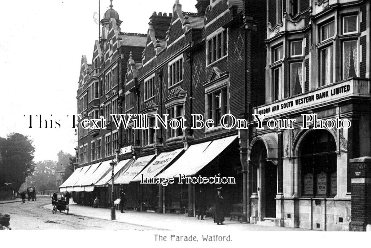 HF 1054 - The Parade, Watford, Hertfordshire