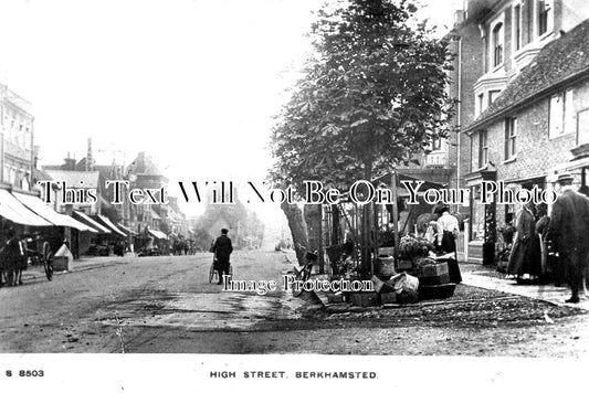 HF 1128 - High Street, Berkhamsted, Hertfordshire c1916