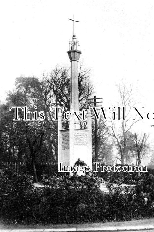 HF 1185 - War Memorial, Potters Bar, Hertfordshire