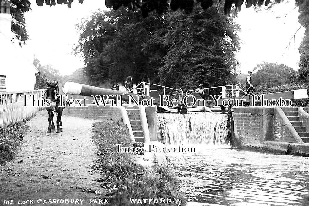 HF 1193 - The Lock, Cassiobury Park, Watford, Hertfordshire