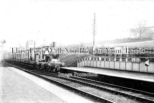 HF 1197 - Boxmoor & Hemel Hempstead Railway Station, Hertfordshire