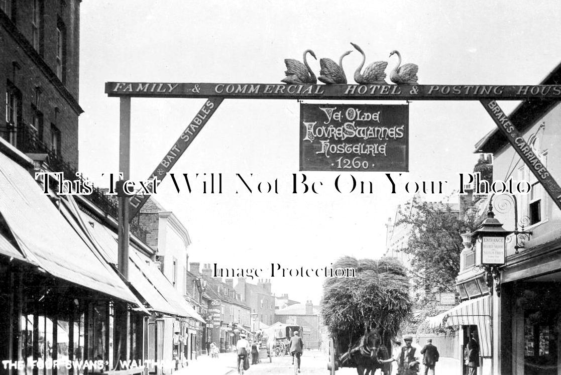 HF 1316 - Four Swans Pub, Waltham Cross, Hertfordshire c1907