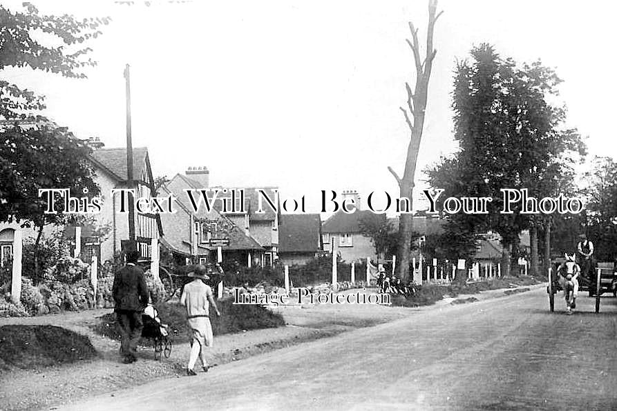 HF 1388 - St Albans Road, Garston, Hertfordshire