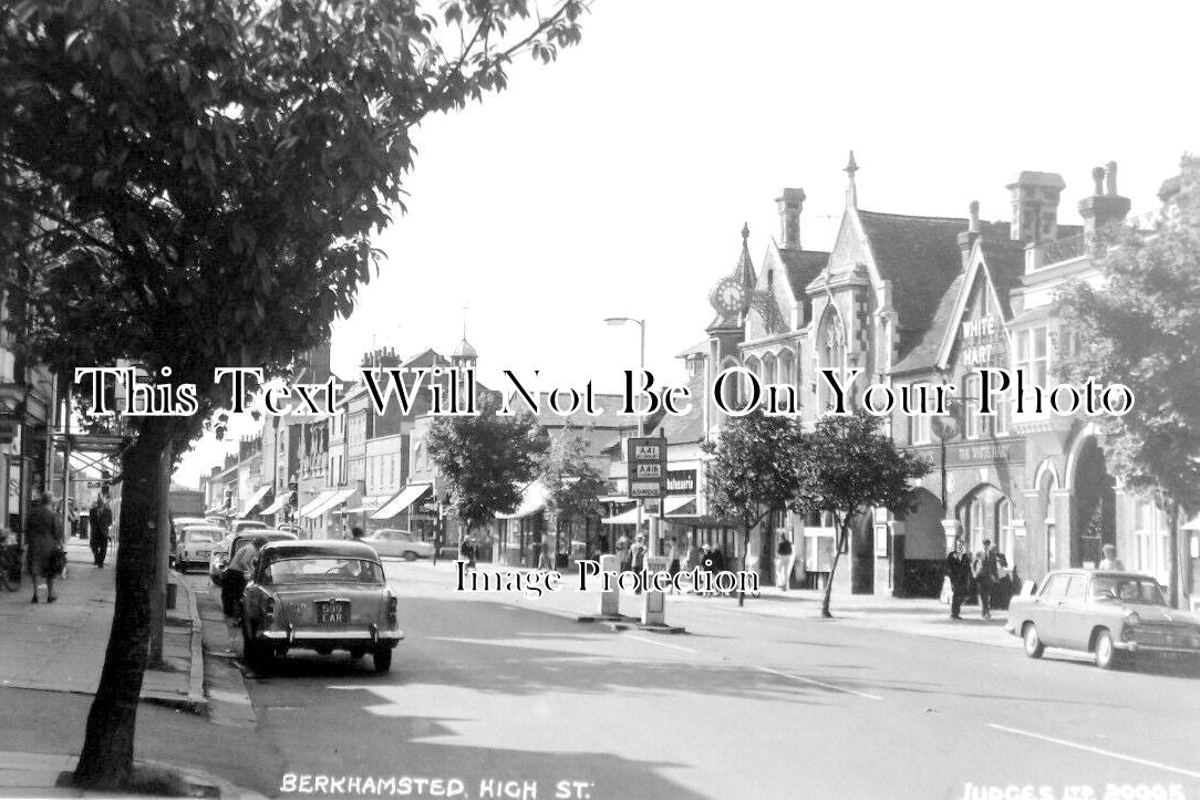 HF 1407 - High Street, Berkhamsted, Hertfordshire