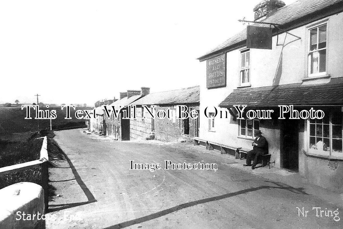 HF 1517 - White Lion Pub, Startops End Near Tring, Hertfordshire c1915