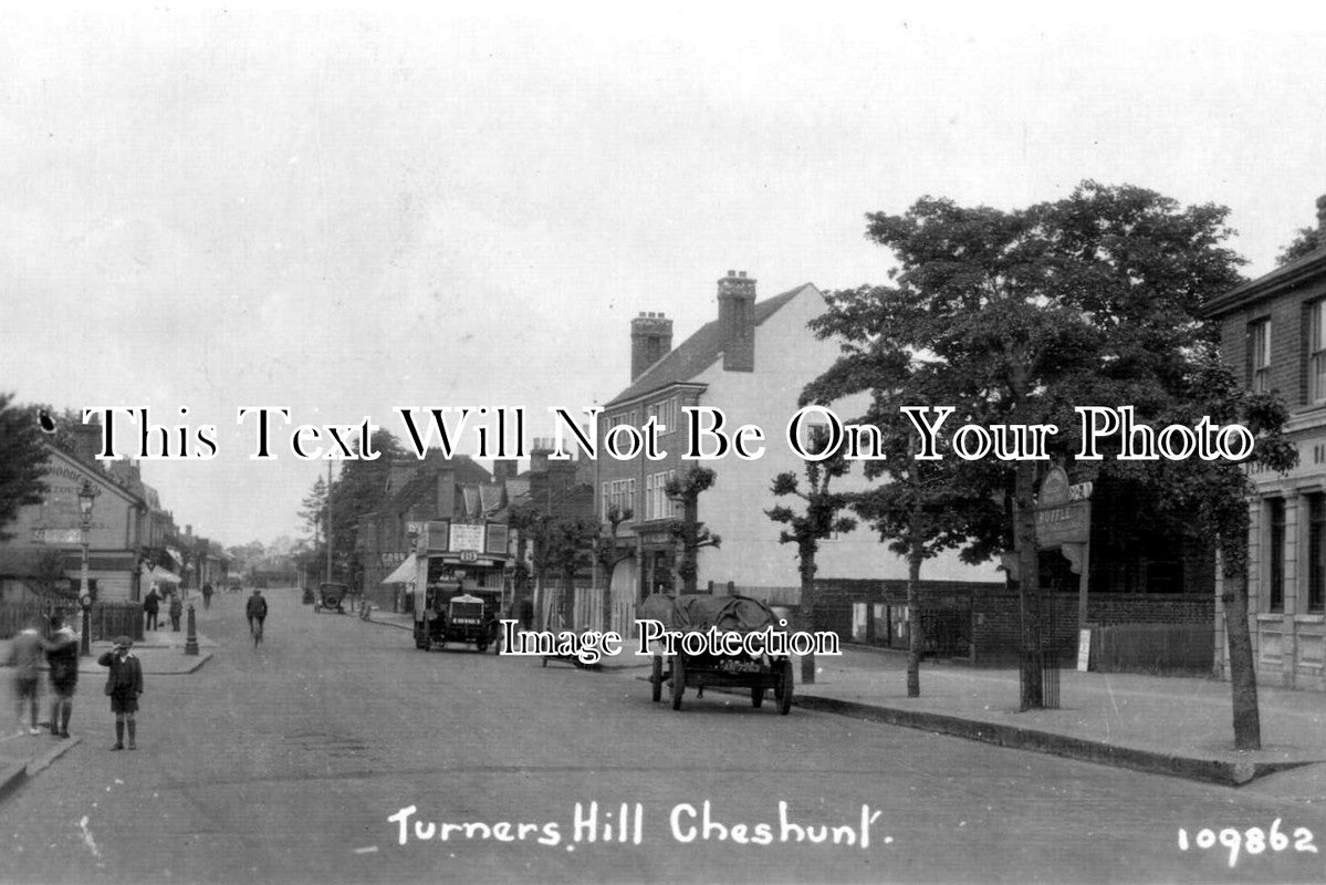 HF 154 - Turners Hill, Cheshunt, Hertfordshire