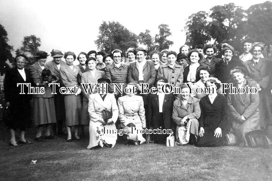 HF 1558 - WI Womens Institute Outing, Redbourn, Hertfordshire