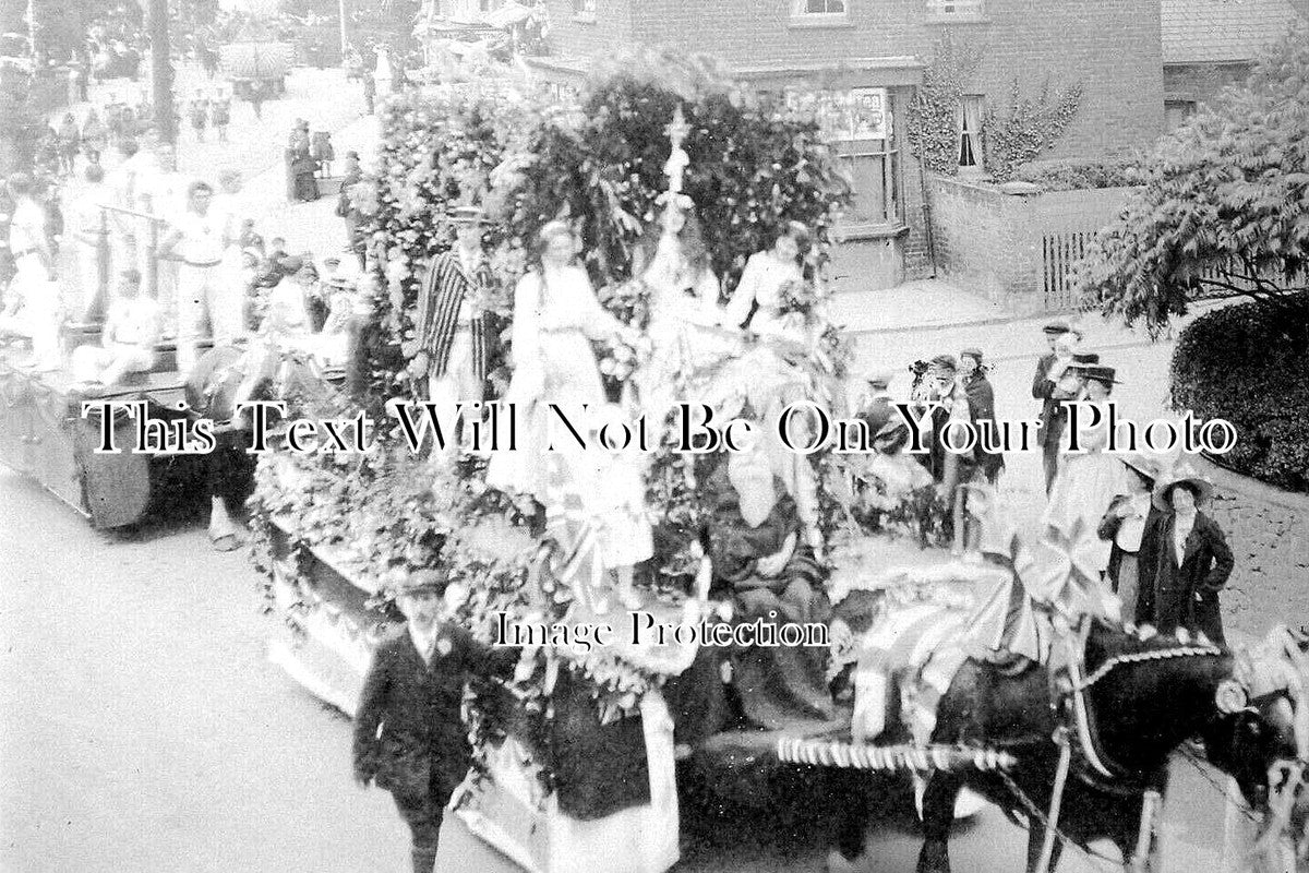 HF 1559 - Carnival, Hitchin, Hertfordshire