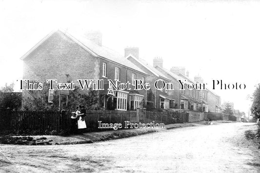 HF 1611 - Winslow Road, Wingrave, Hertfordshire c1906