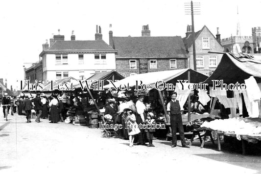 HF 1674 - The Market, Hitchin, Hertfordshire