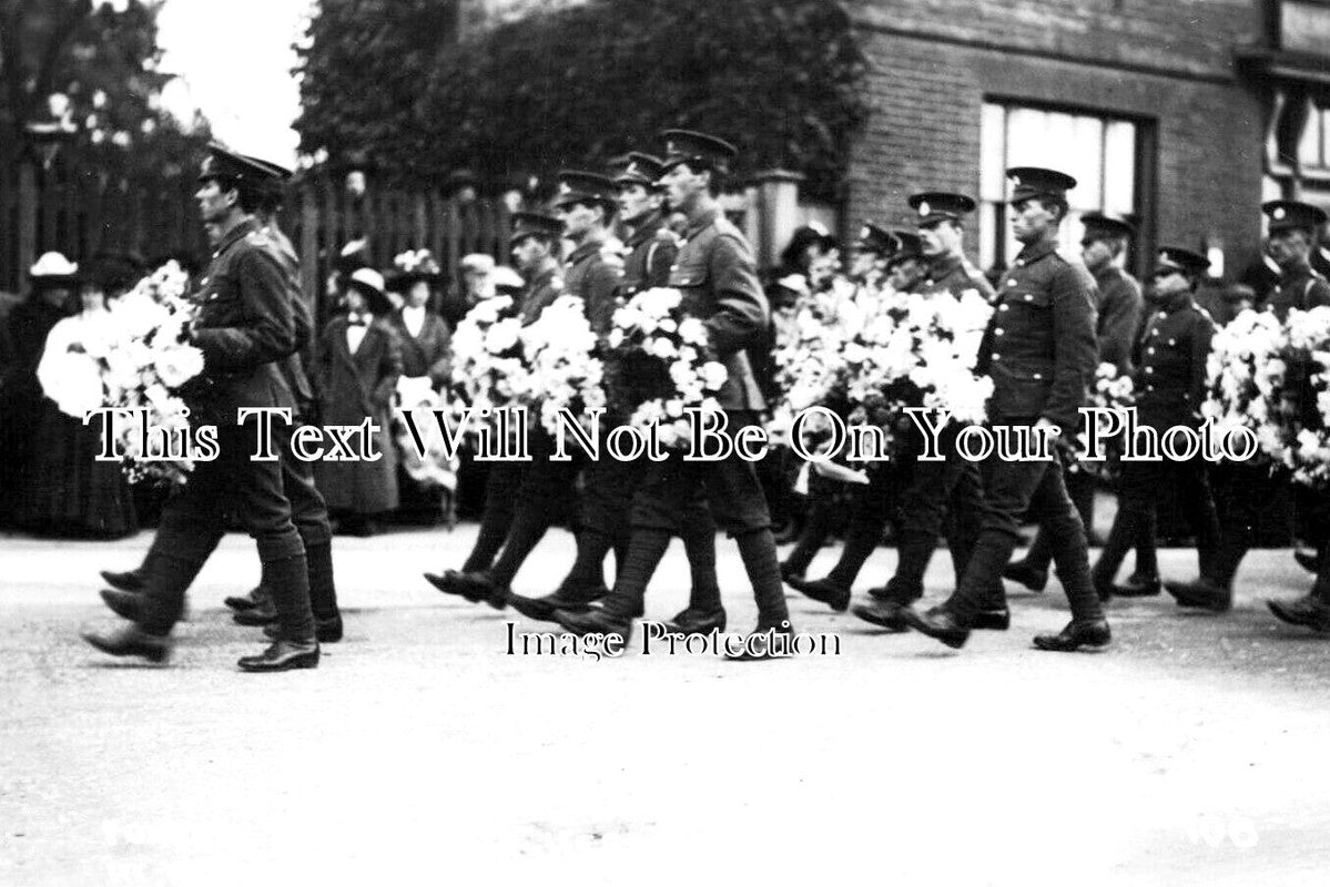 HF 1677 - Funeral Of Army Air Heroes, Hitchin, Hertfordshire