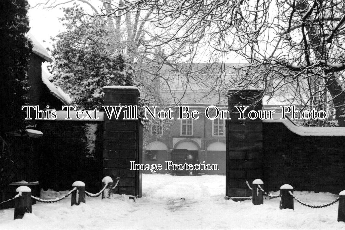 HF 1678 - Snow Scene, Brand Street, Hitchin, Hertfordshire