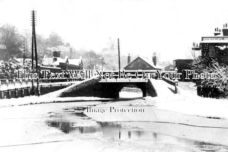 HF 1680 - Frozen Canal At Berkhamsted, Hertfordshire c1904