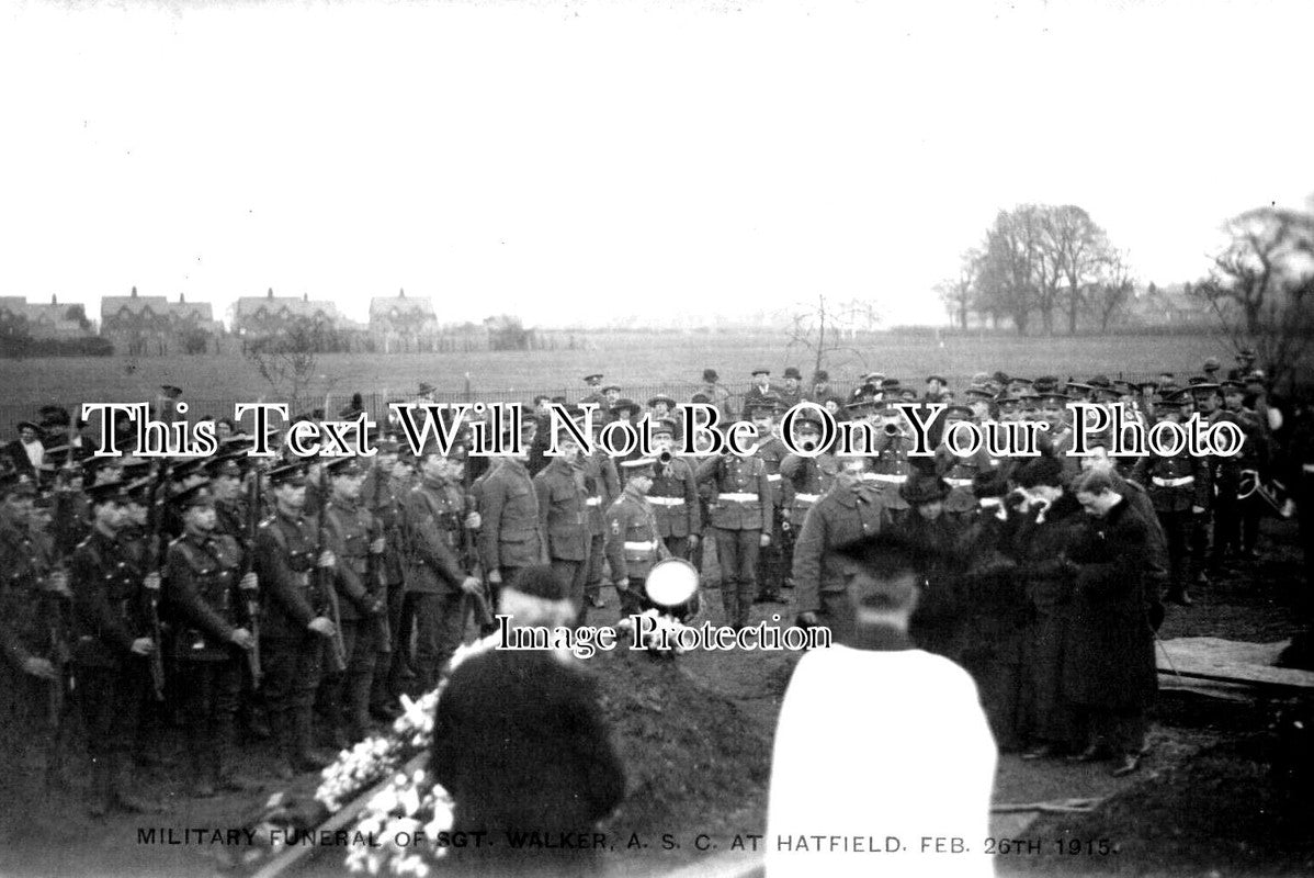 HF 1691 - Military Funeral Of Sgt Walker ASC, Hatfield, Hertfordshire 1915 WW1