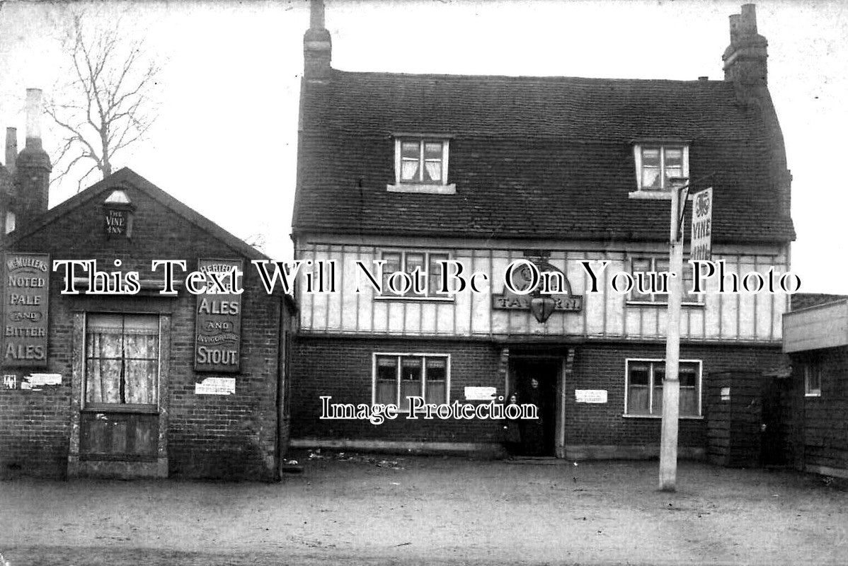 HF 1754 - The Vine Tavern Pub, Waltham Cross, Hertfordshire c1912