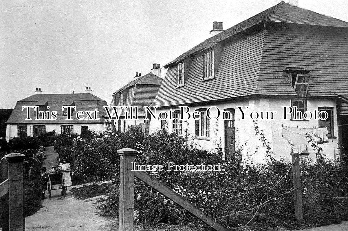 HF 19 - Birds Hill Cottages, Letchworth, Hertfordshire