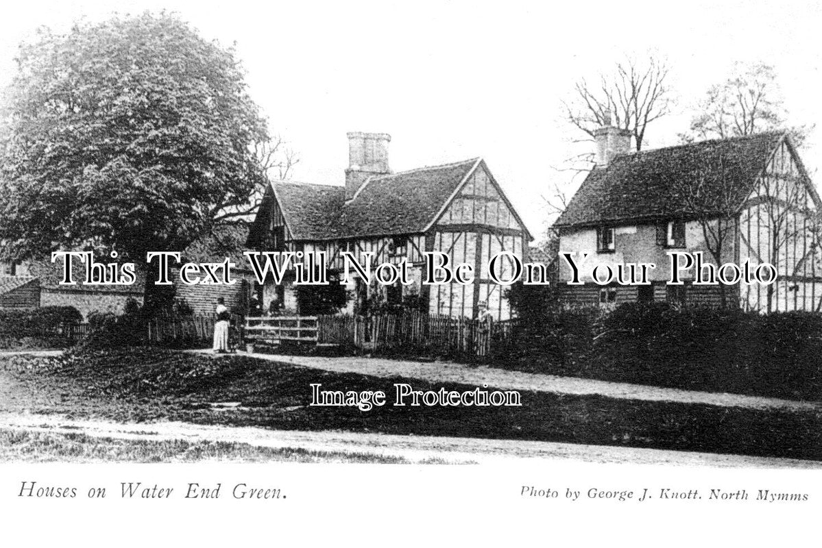 HF 2002 - Houses On Water End Green, Potters Bar, Hertfordshire