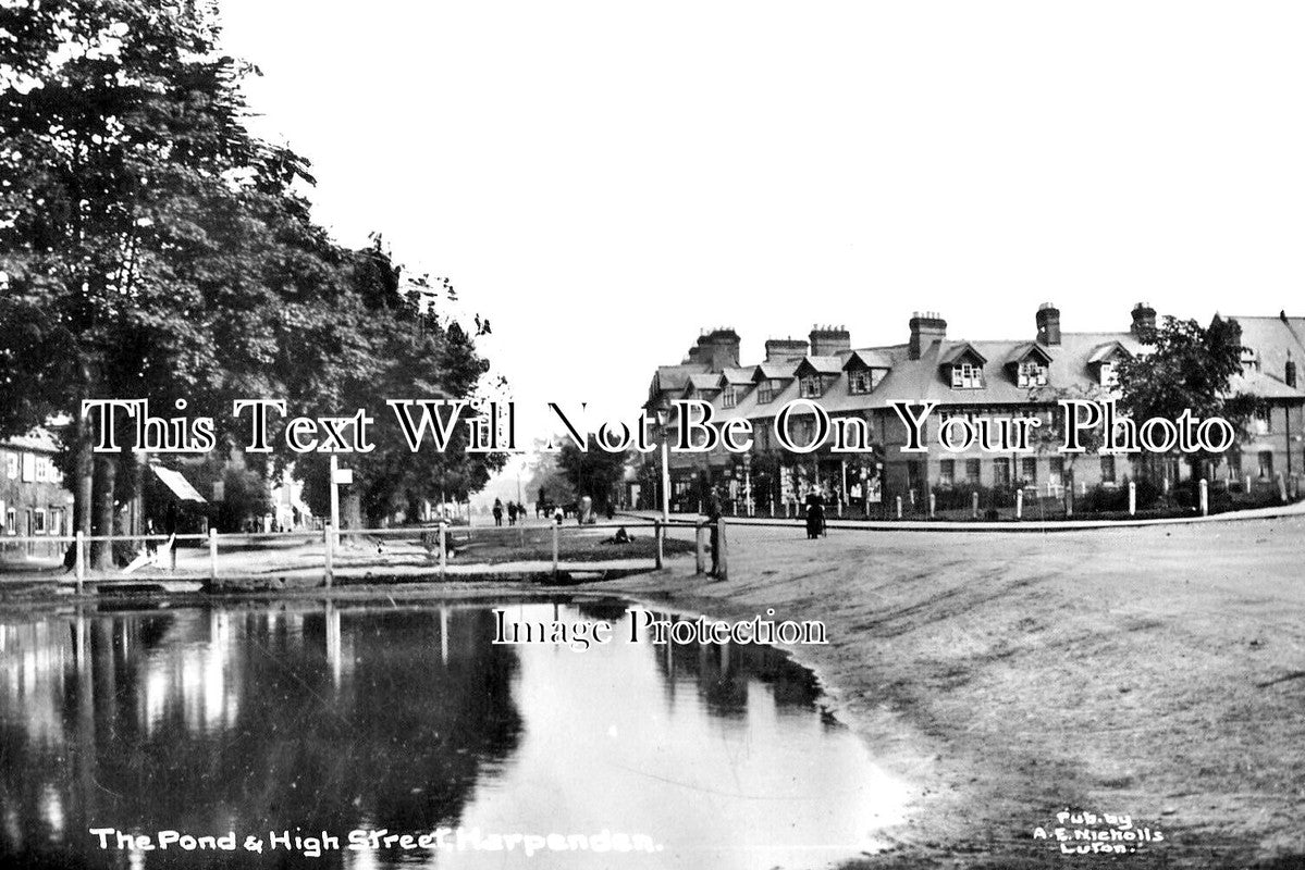 HF 2044 - The Pond & High Street, Harpenden, Hertfordshire c1910