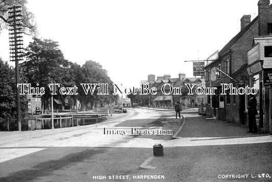 HF 2060 - The Old Cock Inn Pub, High Street, Harpenden, Hertfordshire c1910