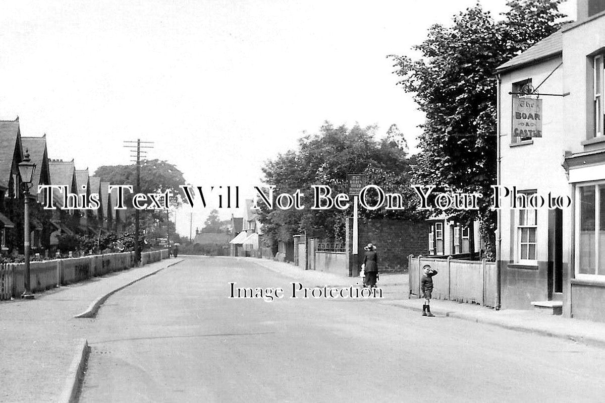 HF 2073 - The Boar & Castle Pub, St Albans Road, Hatfield, Hertfordshire c1926