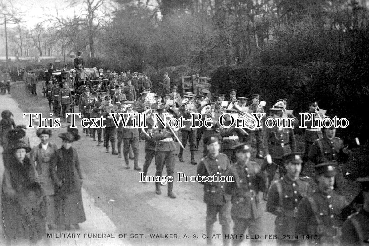 HF 2082 - Military Funeral Of Sgt Walker ASC, Hatfield, Hertfordshire 1915 WW1