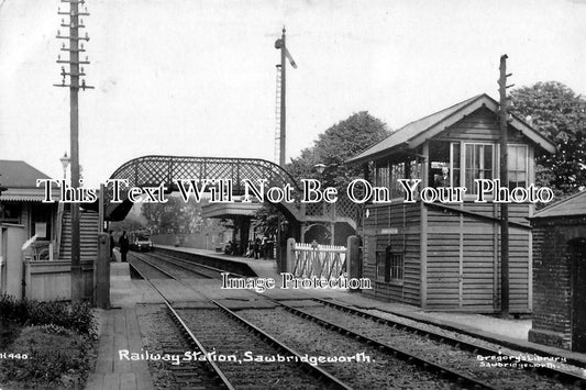 HF 214 - Sawbridgeworth Railway Station, Hertfordshire c1916