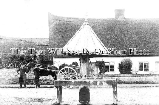 HF 2185 - In Royston, Hertfordshire c1906