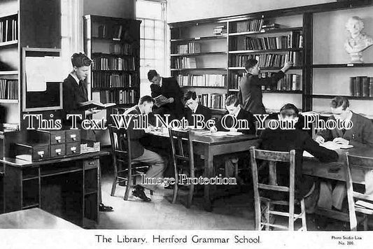 HF 2253 - The Library, Hertford Grammar School, Hertfordshire