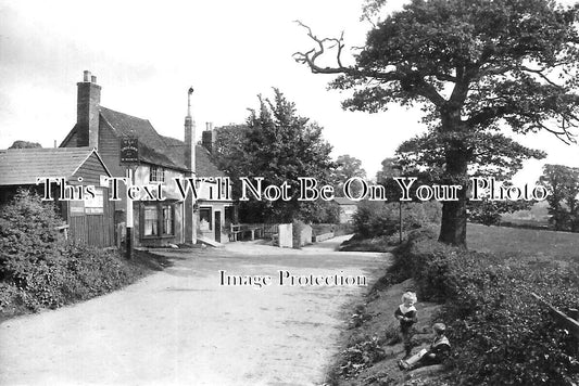 HF 2303 - Gallows Hill Road, Abbots Langley, Kings Langley c1916