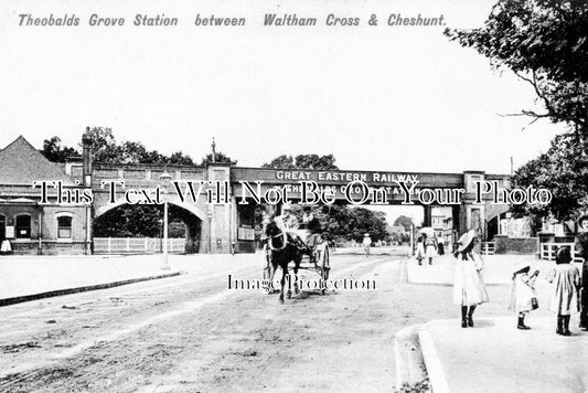 HF 2336 - Theobalds Grove Railway Station, Hertfordshire