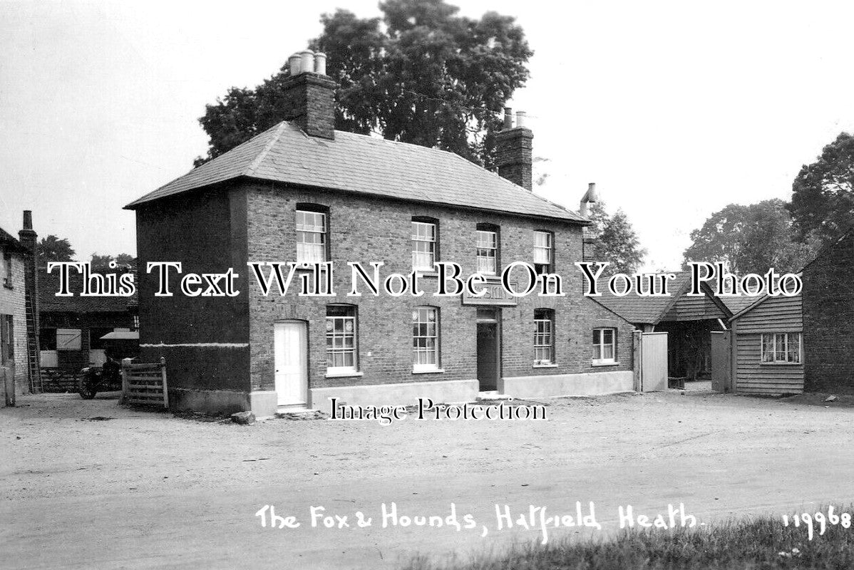 HF 2350 - The Fox & Hounds Pub, Hatfield Heath, Hertfordshire c1933