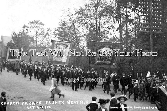 HF 2495 - Church Parade, Bushey Heath, Hertfordshire 1912