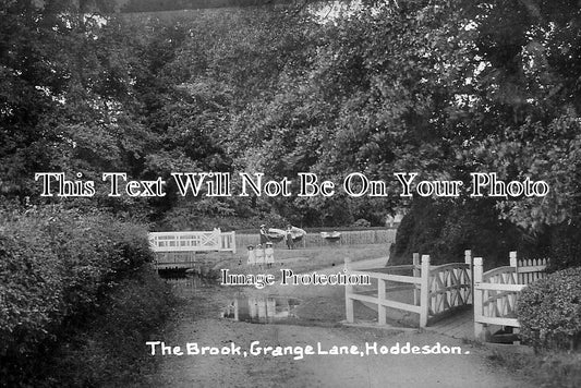 HF 2511 - The Brook, Grange Lane, Hoddesdon, Hertfordshire