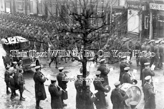 HF 289 - Military Parade, High Street, Berkhamsted, Hertfordshire 1917