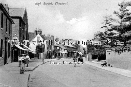 HF 344 - High Street, Cheshunt, Hertfordshire c1917