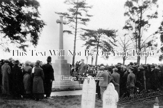 HF 497 - War Memorial, St Marys Church Yard, Hitchin, Hertfordshire