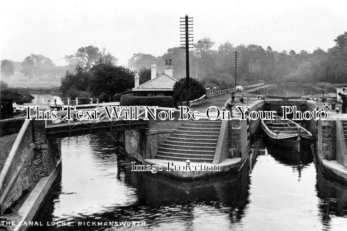 HF 517 - The Canal Locks, Rickmansworth, Hertfordshire