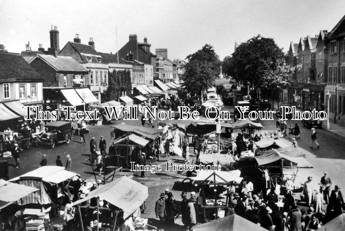 HF 665 - Market Day, St Albans, Hertfordshire