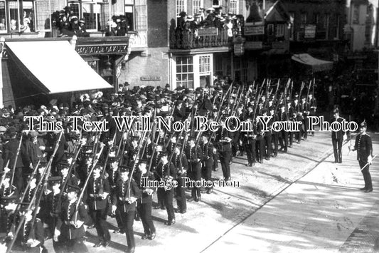 HF 814 - Military Parade, Hemel Hempstead, Hertfordshire