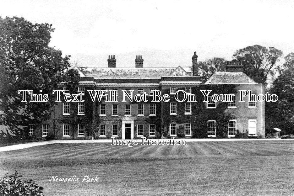 HF 828 - Newsells Park, Hertfordshire