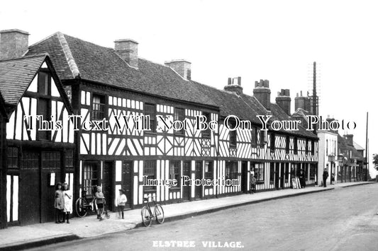 HF 883 - Elstree Village, Hertfordshire